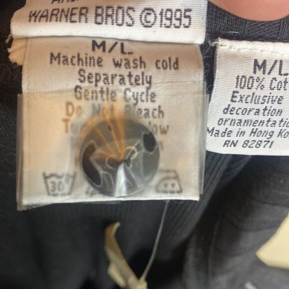 Warner bros animaniacs m/l black pajama romper onesie w butt flap - Picture 7 of 7